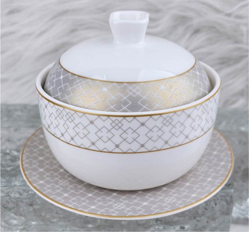 1 "Golden Age" South China Sea Cup & Saucer - Image 1